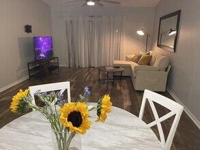 1030 Green Pine Blvd in West Palm Beach, FL - Building Photo - Building Photo