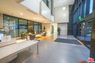 1234 Wilshire Blvd in Los Angeles, CA - Building Photo - Building Photo