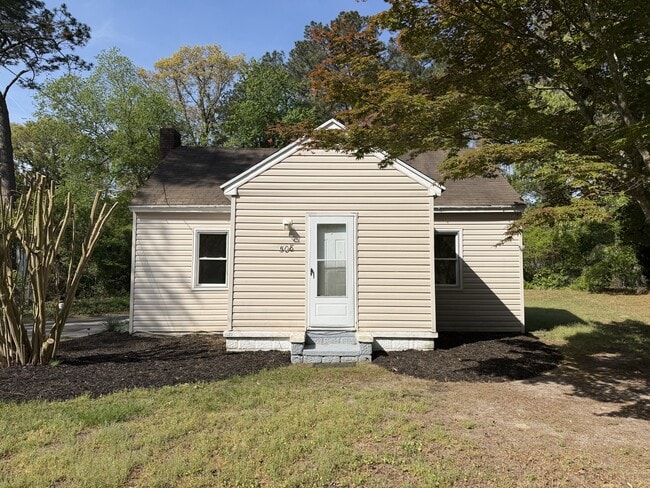 property at 508 Hayward Ave