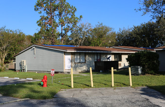 Ridge Point in Orlando, FL - Foto de edificio - Building Photo