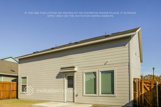 2507 Flight Trl in Crandall, TX - Foto de edificio - Building Photo