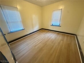 1007 Nathaniel Rd in Cleveland, OH - Building Photo - Building Photo