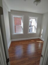 222 Hanover St, Unit 12 in Boston, MA - Foto de edificio - Building Photo