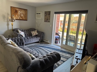 34 Maple Crest Cir in Holyoke, MA - Building Photo