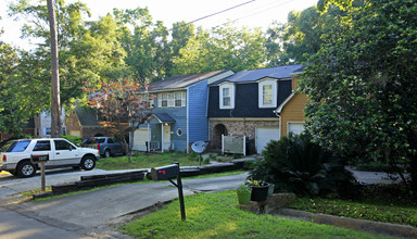 488-496 Teal Ln in Tallahassee, FL - Building Photo - Building Photo