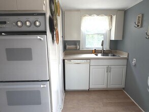 40 Vernon St in East Haven, CT - Building Photo - Building Photo