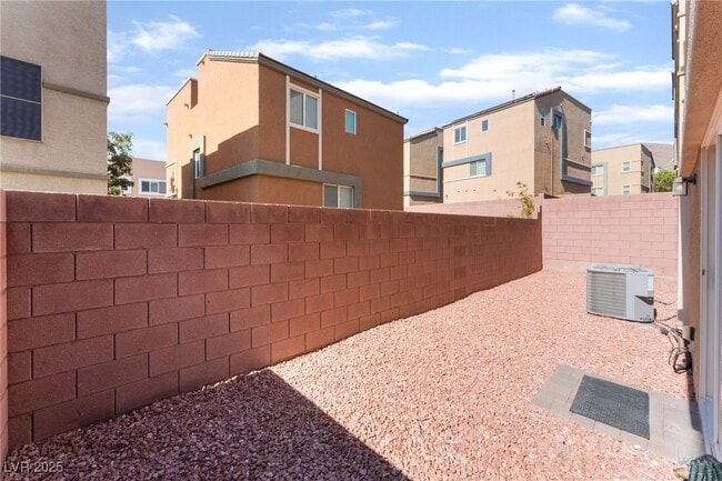 property at 10529 Headwind Ave