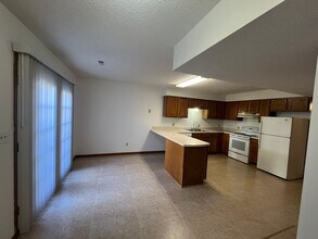 3425-3427 E Sunset St in Springfield, MO - Building Photo - Building Photo