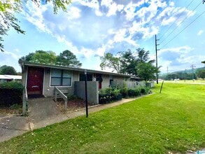 1700 Greenbrier Dear Rd in Anniston, AL - Building Photo - Building Photo