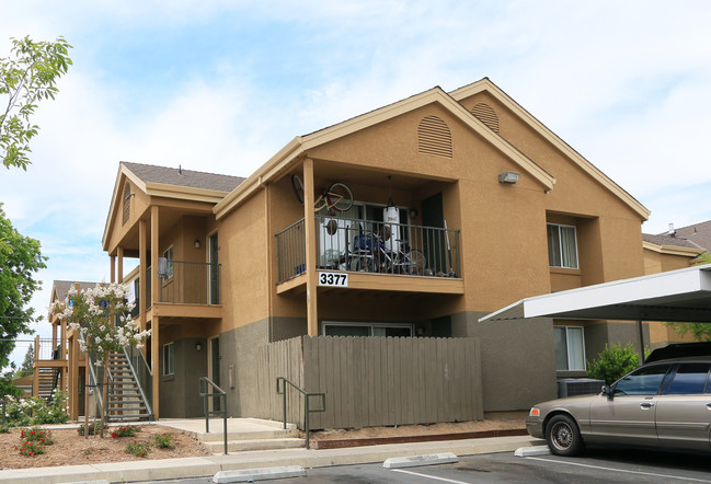 Norwood Estates in Sacramento, CA - Foto de edificio - Building Photo