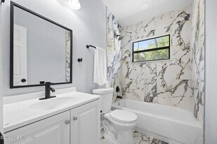 2482 Quail Ave in Jacksonville, FL - Building Photo
