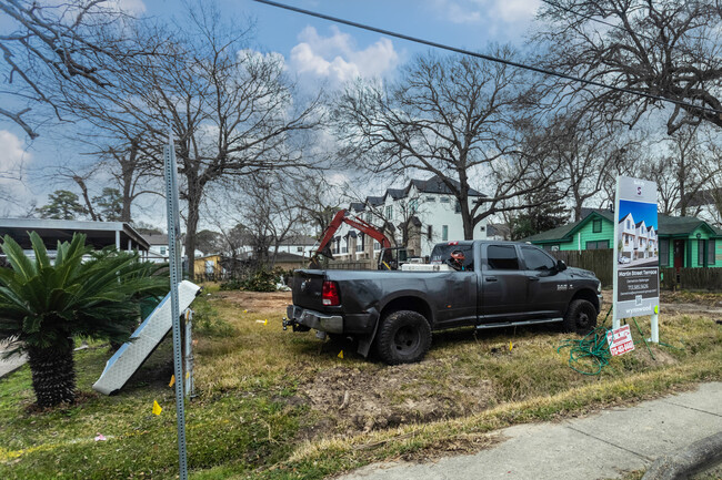 Martin Street Terrace in Houston, TX - Building Photo - Building Photo