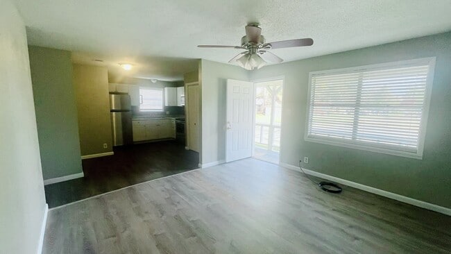 property at 3001 Jefferson Ave