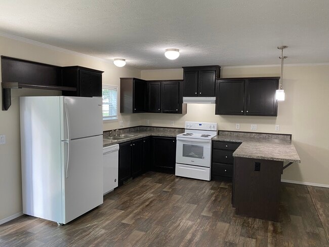 404 E Brick St, Unit 404 E Brick St