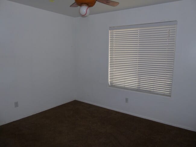 6338 E 43rd Pl in Yuma, AZ - Building Photo - Building Photo