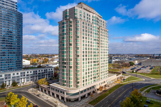 May Tower I in Toronto, ON - Building Photo - Building Photo