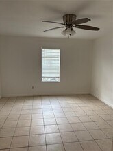 6161 Reims Rd in Houston, TX - Building Photo - Building Photo