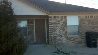 3502 Littleleaf Dr in Killeen, TX - Building Photo