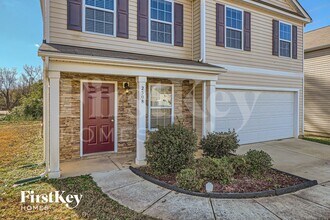 2508 Walnut Forest Dr in Charlotte, NC - Foto de edificio - Building Photo