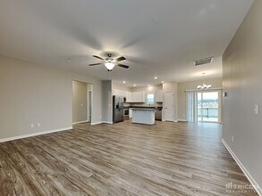 185 Southern Pl in Lillington, NC - Foto de edificio - Building Photo