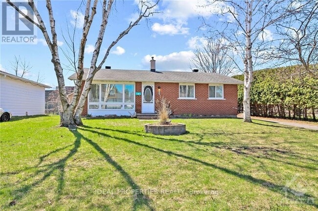 property at 103 Sherwood St