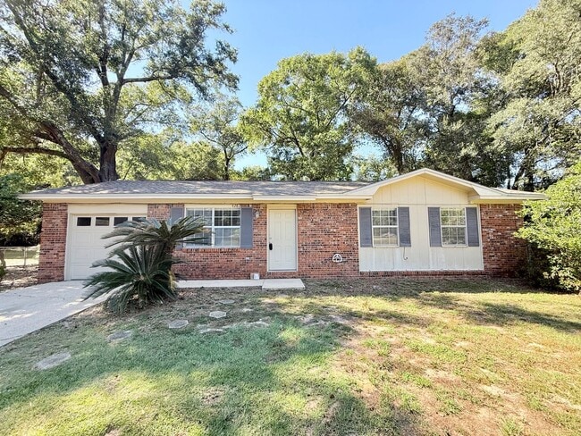 4289 Tomahawk Trail