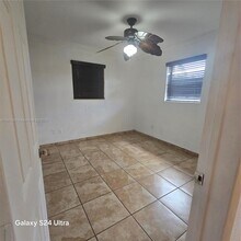 11520 SW 186th St in Miami, FL - Building Photo - Building Photo