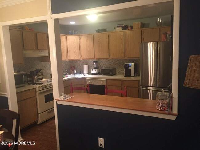 505 Harding Rd in Freehold, NJ - Building Photo - Building Photo