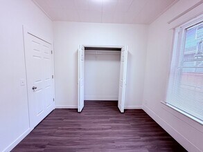 8238 SE Liebe St in Portland, OR - Building Photo - Building Photo