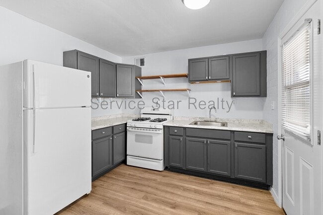 1638 W Desert Cove Ave in Phoenix, AZ - Building Photo - Building Photo