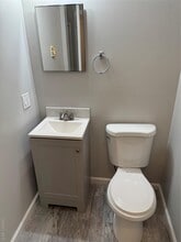 21 Collegeview Ave in Arlington, NY - Building Photo - Building Photo