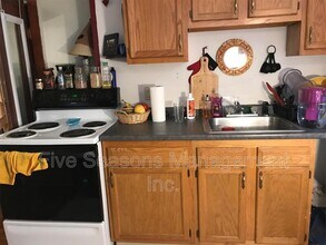 4 Loomis St in Burlington, VT - Building Photo - Building Photo