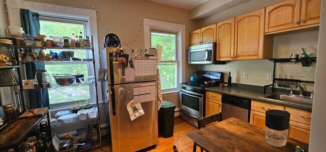 property at 431 Faneuil St