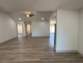 931 Hillside Dr in Waynesville, MO - Building Photo - Building Photo