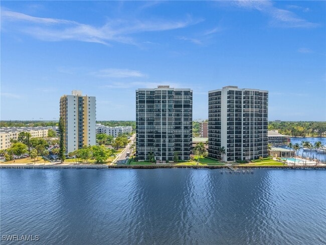 1900 Virginia Ave in Ft. Myers, FL - Building Photo - Building Photo