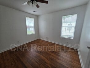 370 Roosevelt Cir NE in Marietta, GA - Foto de edificio - Building Photo