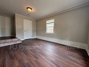 3215 Barron Ave in Memphis, TN - Building Photo - Building Photo