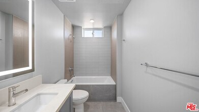 927 Fedora St in Los Angeles, CA - Building Photo - Building Photo