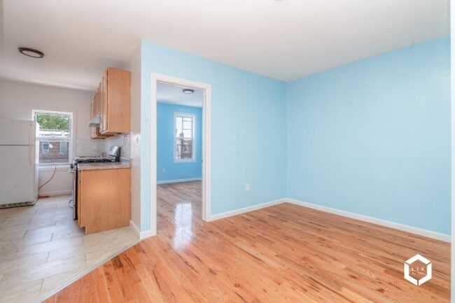property at 671 E 43rd St
