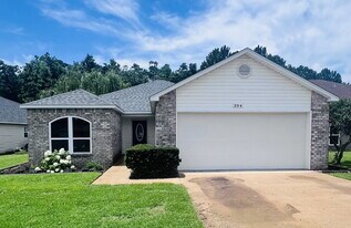384 Pristine Water Ln in Mary Esther, FL - Building Photo