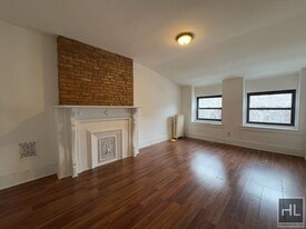 HALSEY STREET in Brooklyn, NY - Building Photo