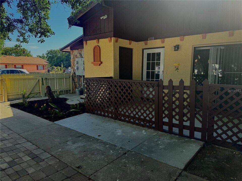 4108 Flying Fortress Ave in Kissimmee, FL - Building Photo