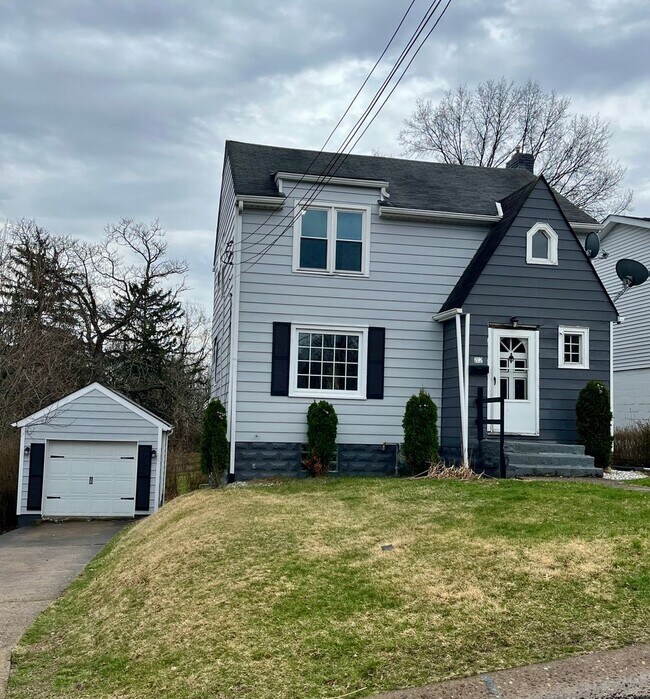 212 N Forest Ave in Steubenville, OH - Building Photo - Building Photo