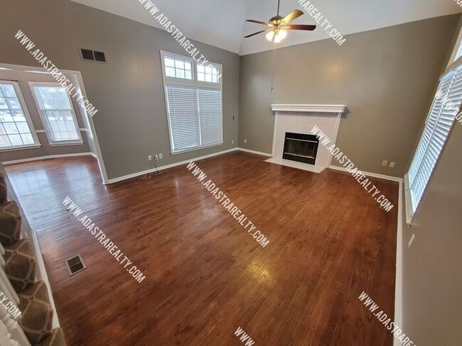 15810 Beverly St in Overland Park, KS - Building Photo - Building Photo