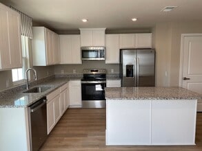 3005 Edgemead Cir NW in Calabash, NC - Building Photo - Building Photo