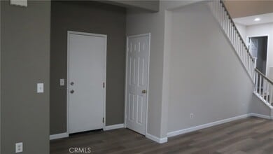 3722 Almansa Way in Perris, CA - Foto de edificio - Building Photo