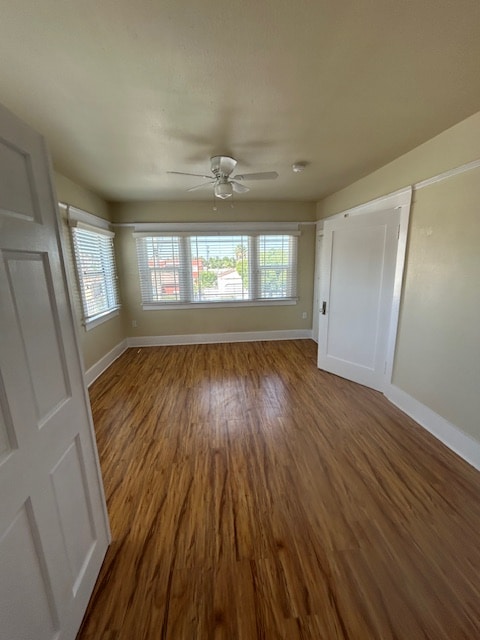 937 W 3rd St in San Pedro, CA - Foto de edificio - Building Photo