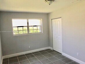 20560 SW 113th Rd in Miami, FL - Building Photo - Building Photo