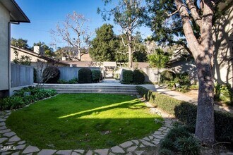 708 W Sierra Madre Blvd, Unit 35 in Sierra Madre, CA - Building Photo - Building Photo