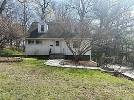 8 Ridge St in Sleepy Hollow, NY - Building Photo